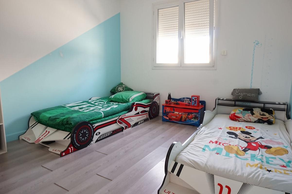Maison à vendre, 130m², Le Chambon-Feugerolles