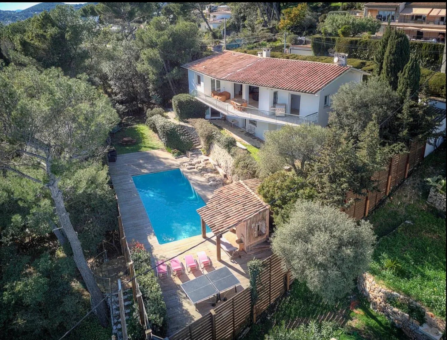 Maison à louer, 260m², Vallauris