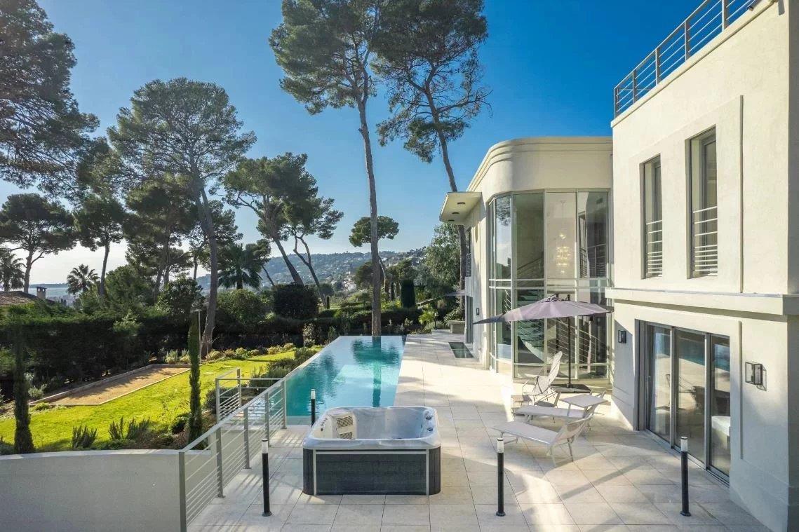 Maison à louer, 550m², Juan-les-Pins