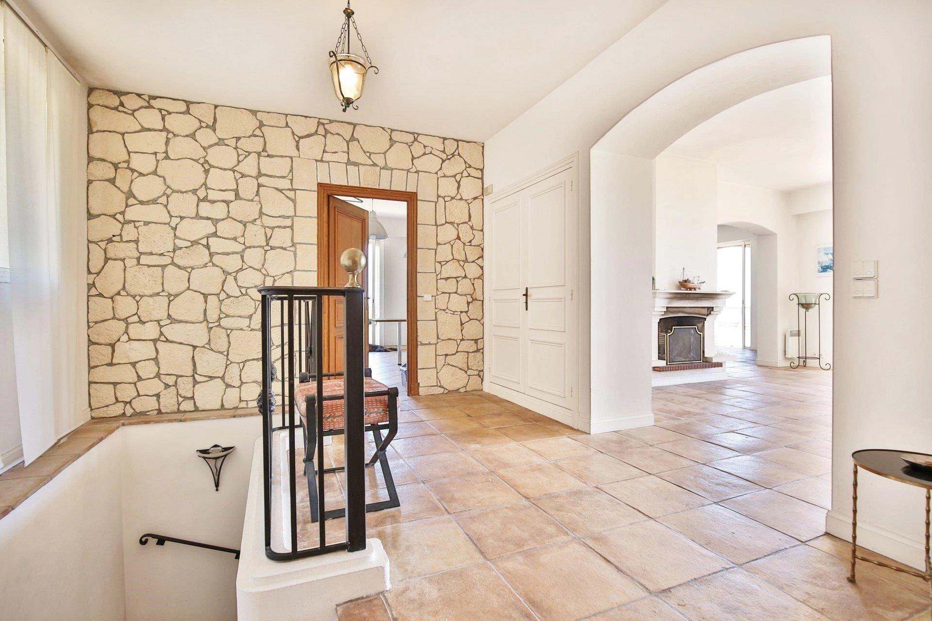 Maison à vendre, 250m², Vallauris