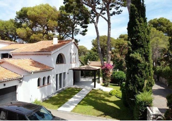 Maison à louer, 250m², Antibes