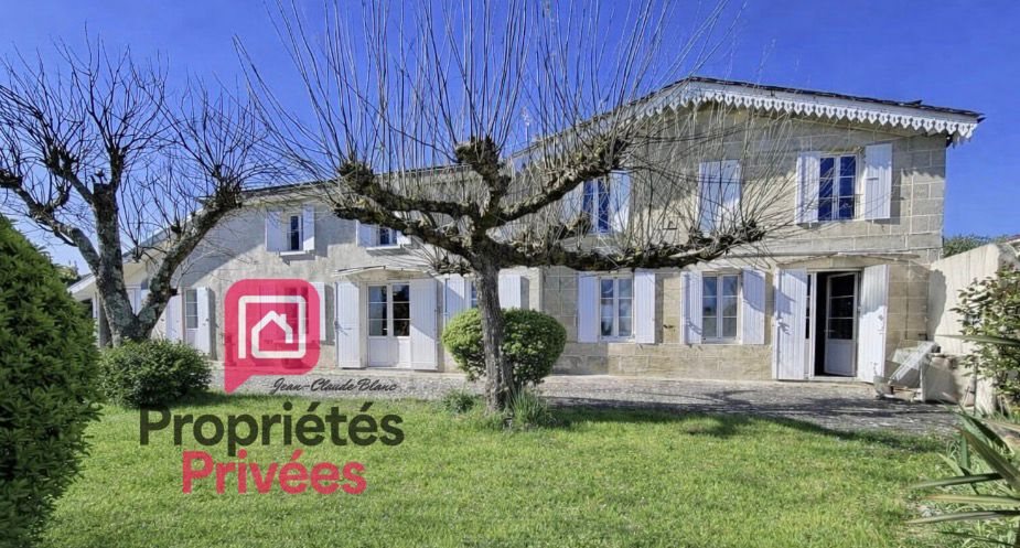 Maison à vendre, 197m², Mombrier