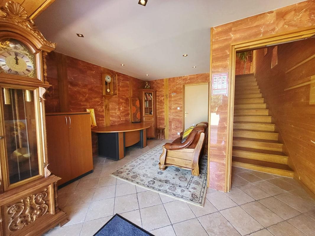 Maison à vendre, 266m², Sermaises