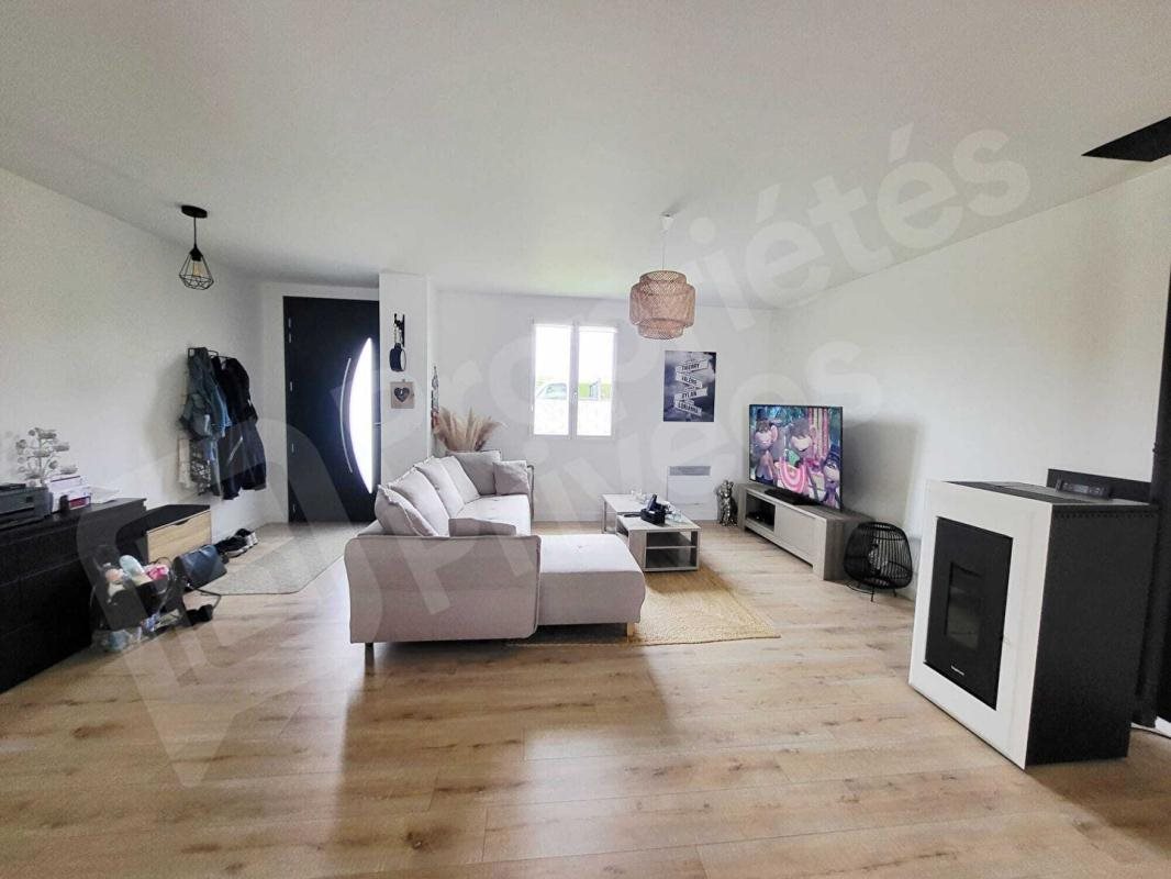 Maison à vendre, 99m², Sermaises