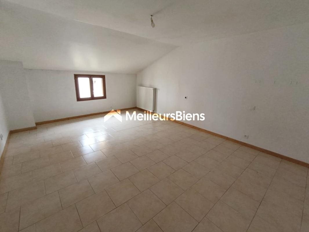 Maison à louer, 120m², Bourbonne-les-Bains