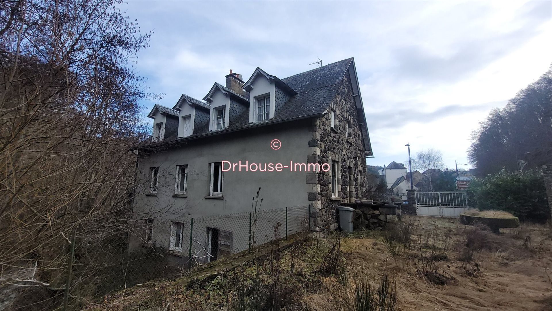 Maison à vendre, 245m², Murol