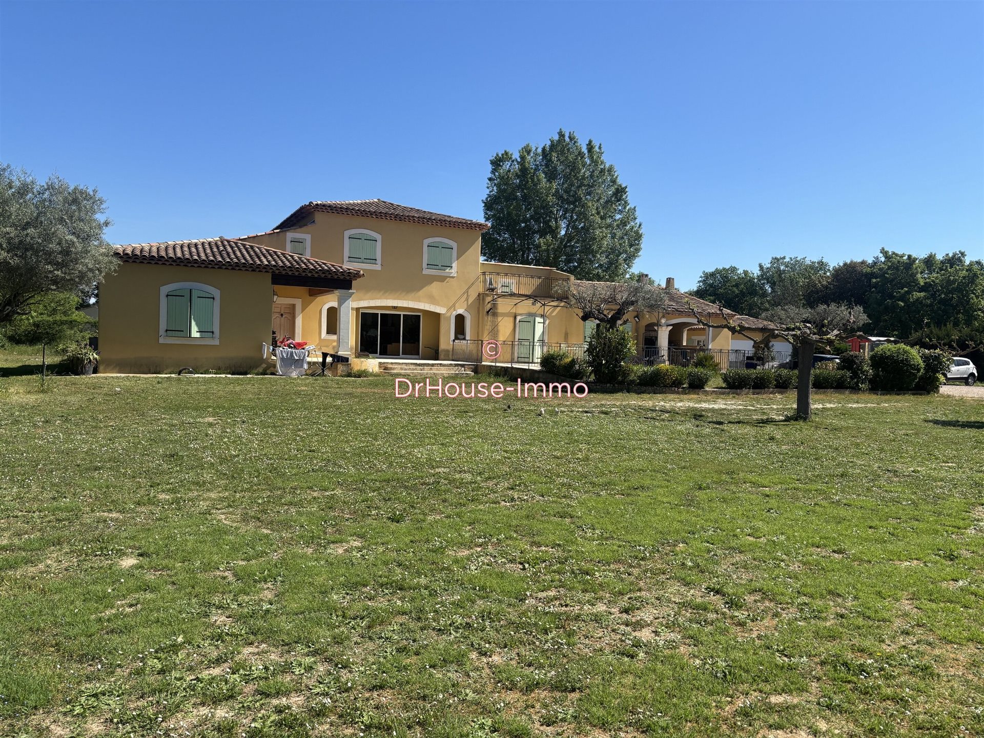 Maison à vendre, 212m², Saint-Cannat