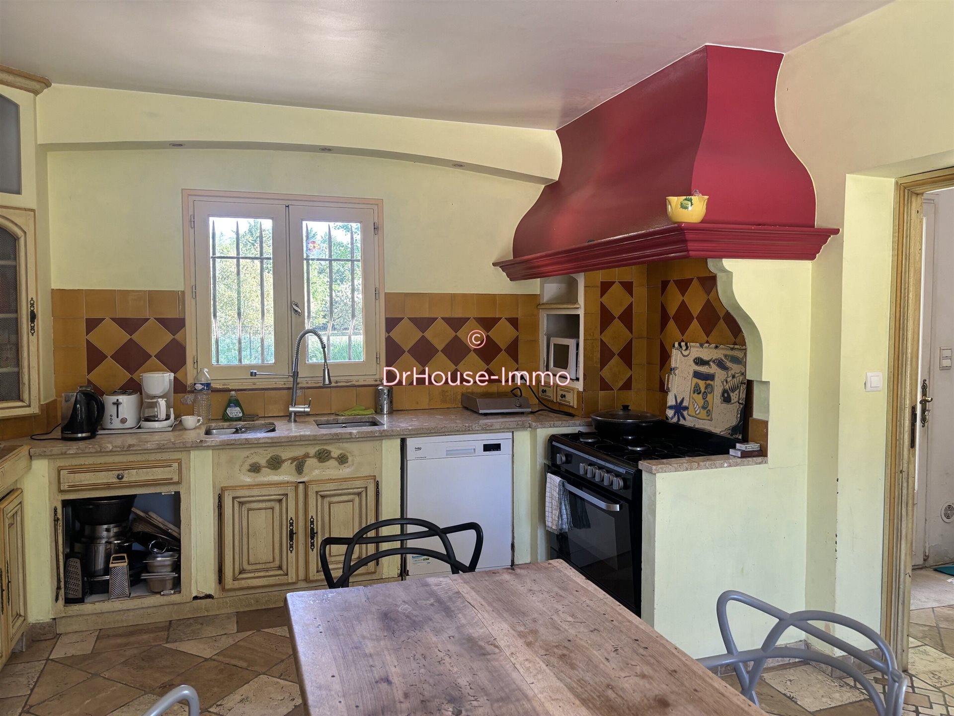 Maison à vendre, 212m², Saint-Cannat