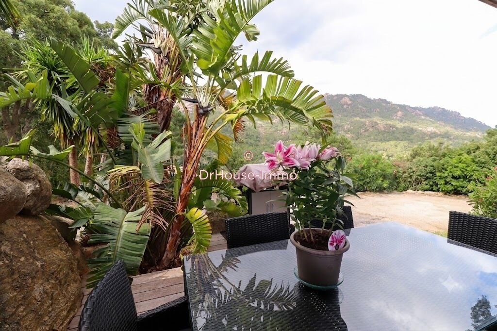 Maison à vendre, 165m², Sainte-Lucie de Porto-Vecchio