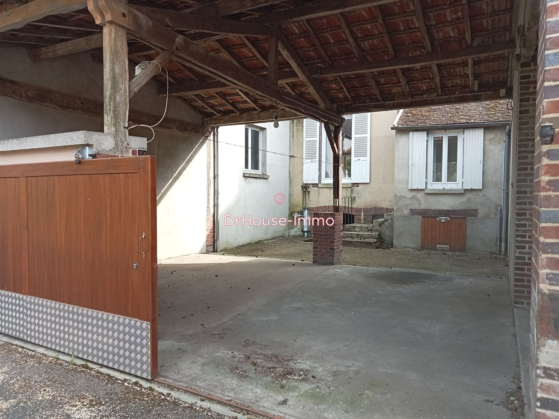 Maison à vendre, 115m², Gy-les-Nonains