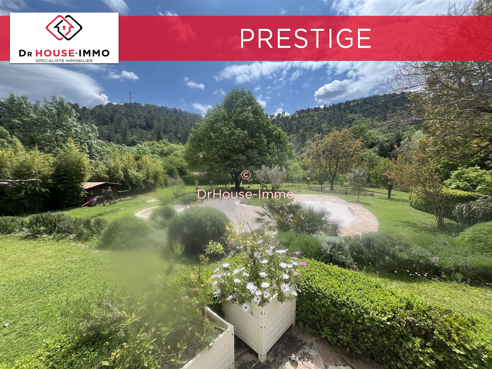 Maison à vendre, 250m², Méounes-lès-Montrieux