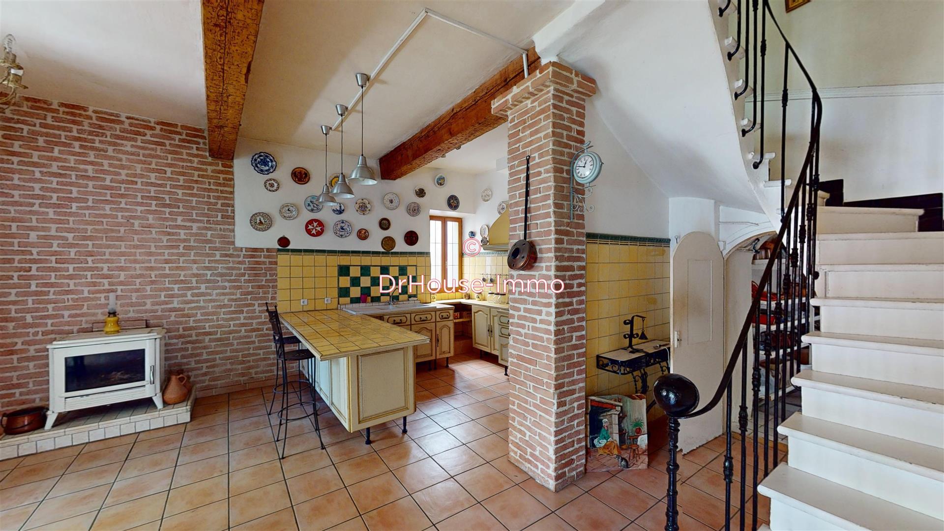 Maison à vendre, 175m², Cascastel-des-Corbières