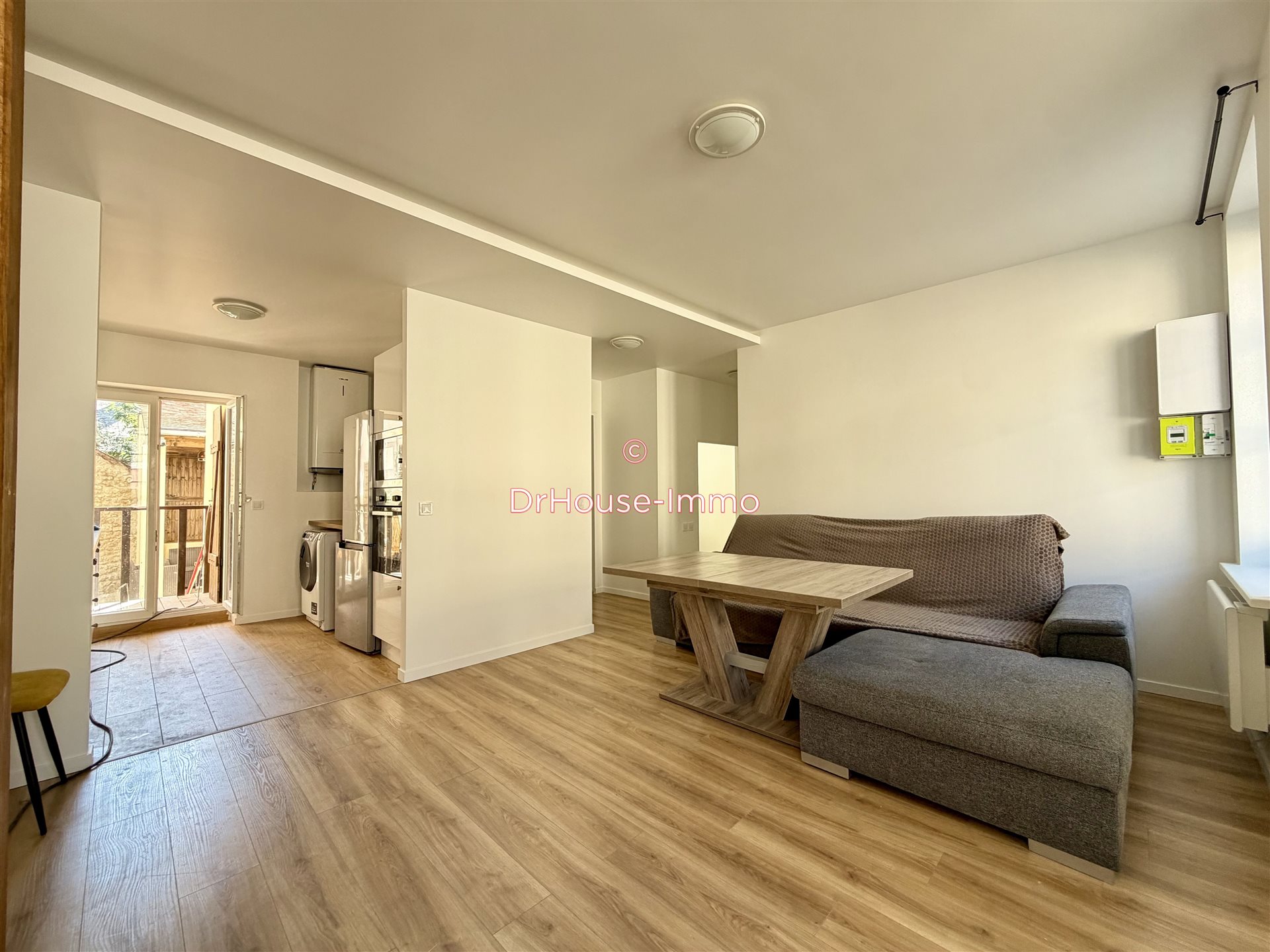 Appartement à louer, 53m², Ladon