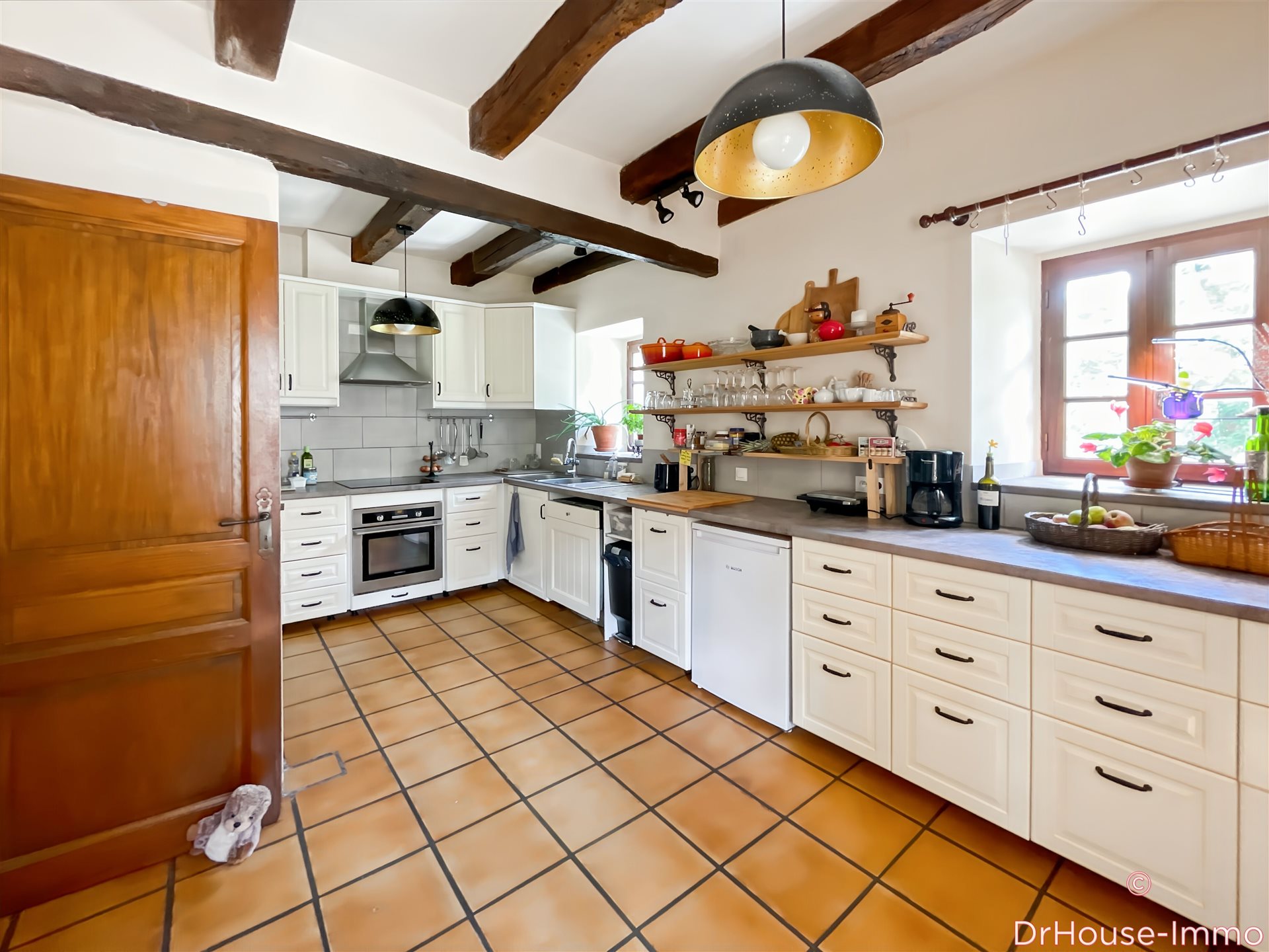 Maison à vendre, 146m², Monceaux-sur-Dordogne