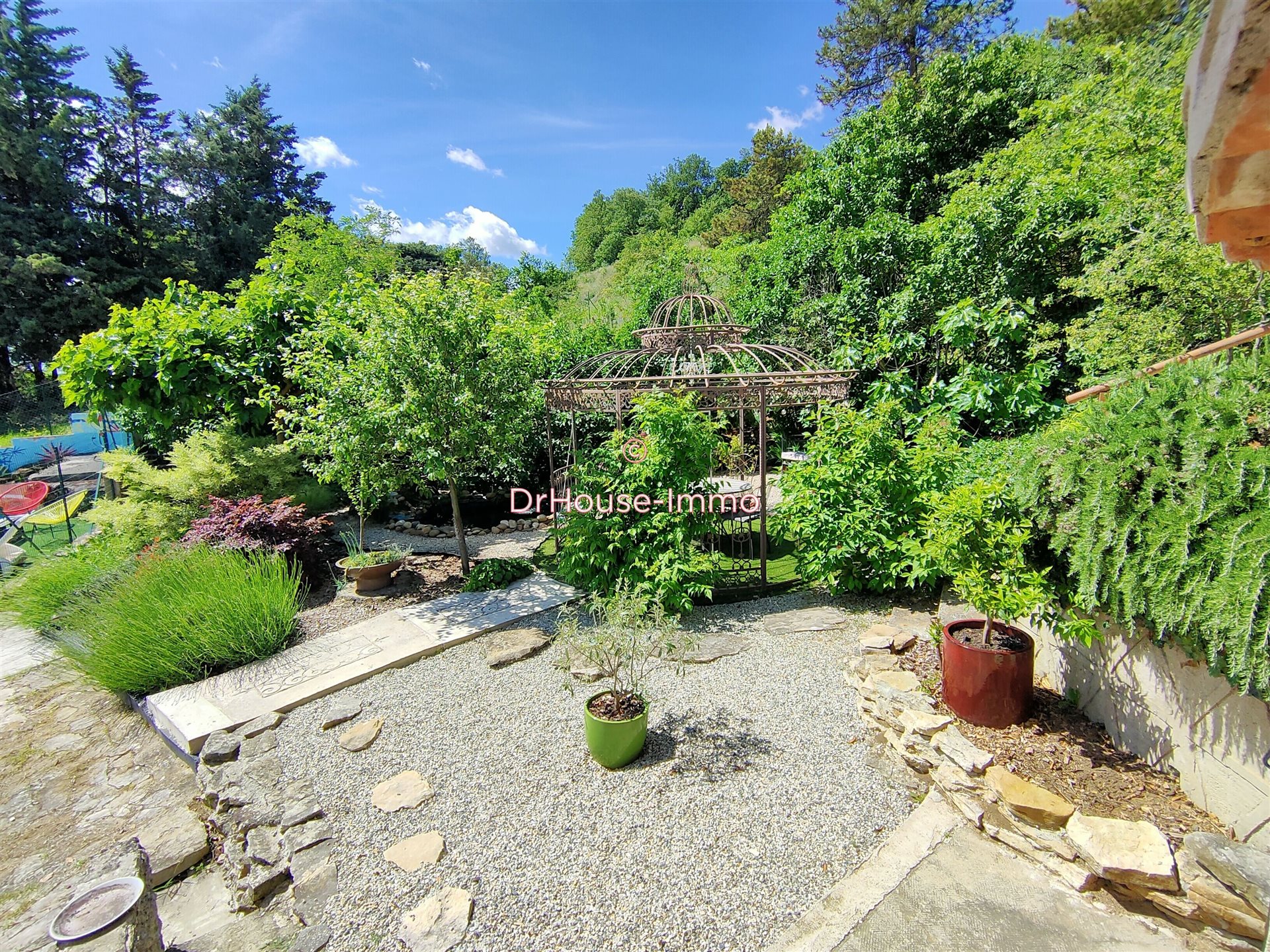 Maison à vendre, 191m², Saint-Donat-sur-l'Herbasse