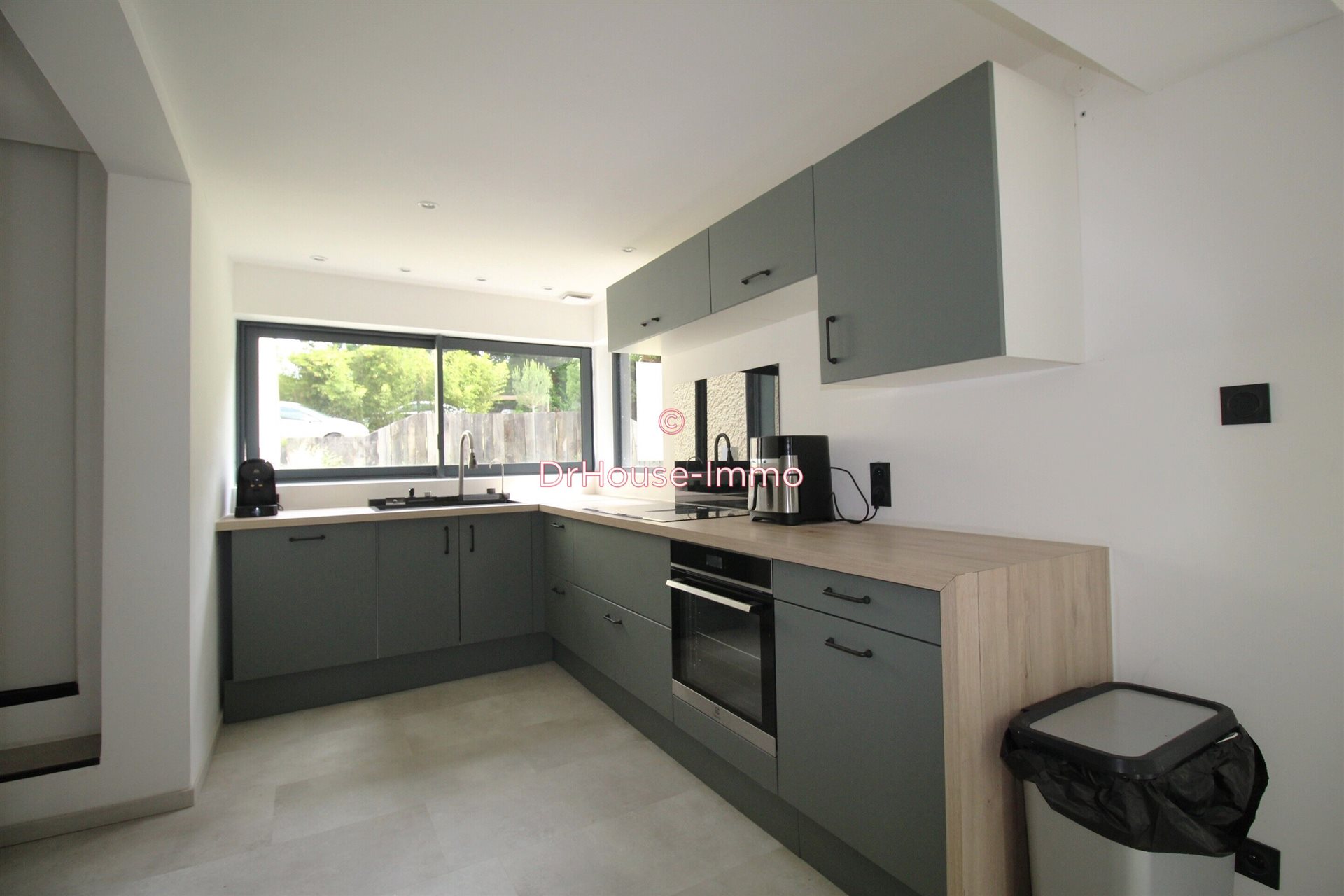 Maison à vendre, 185m², Carignan-de-Bordeaux