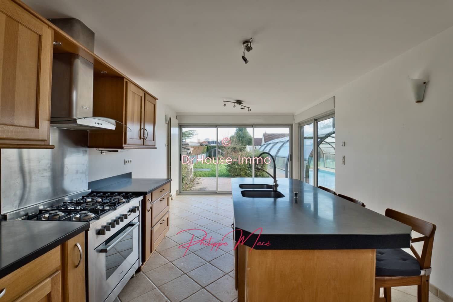 Maison à vendre, 180m², Auzouville-sur-Ry