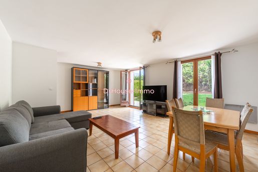 Maison 5 pièces 107 m² · à Sammeron · 107 m² · 254 000 €