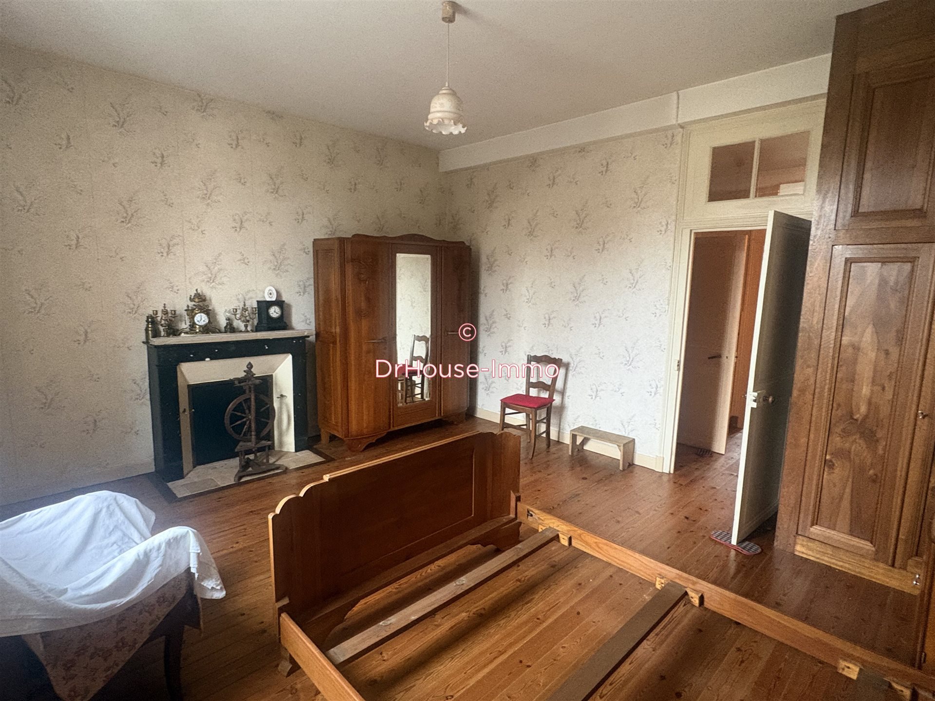 Maison à vendre, 120m², Gençay
