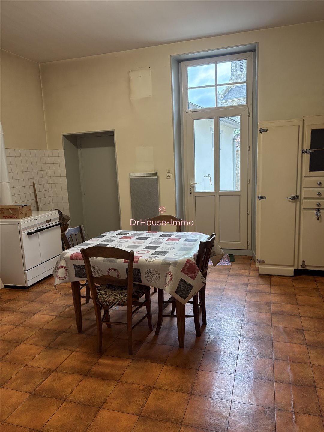 Maison à vendre, 120m², Gençay