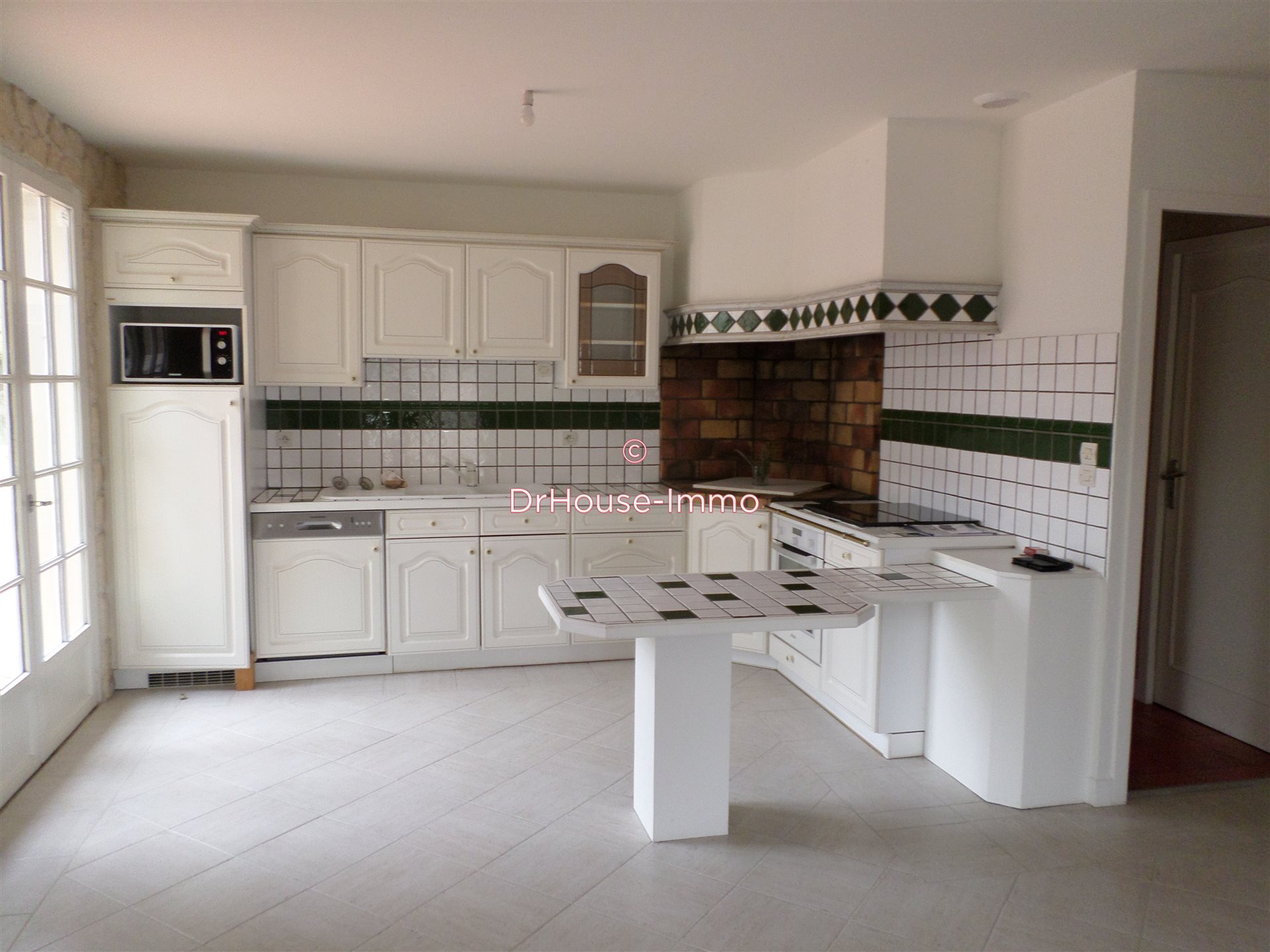 Maison à vendre, 154m², Saint-Yrieix-sur-Charente