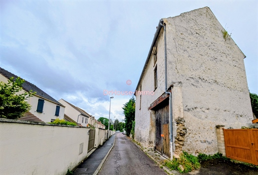Maison 5 pièces 180 m² · à Limay · 180 m² · 150 000 €