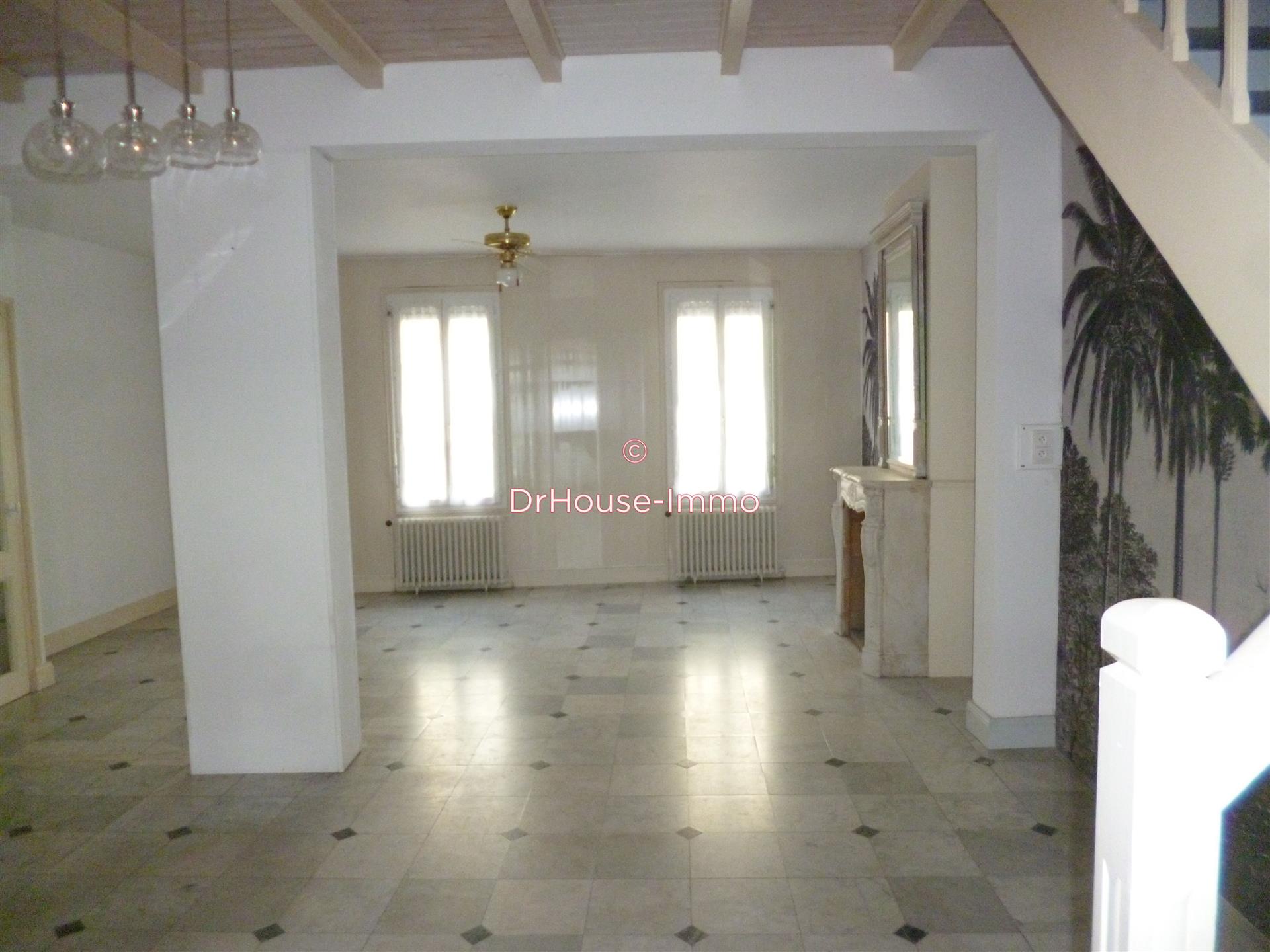 Maison à vendre, 181m², Castillon-la-Bataille