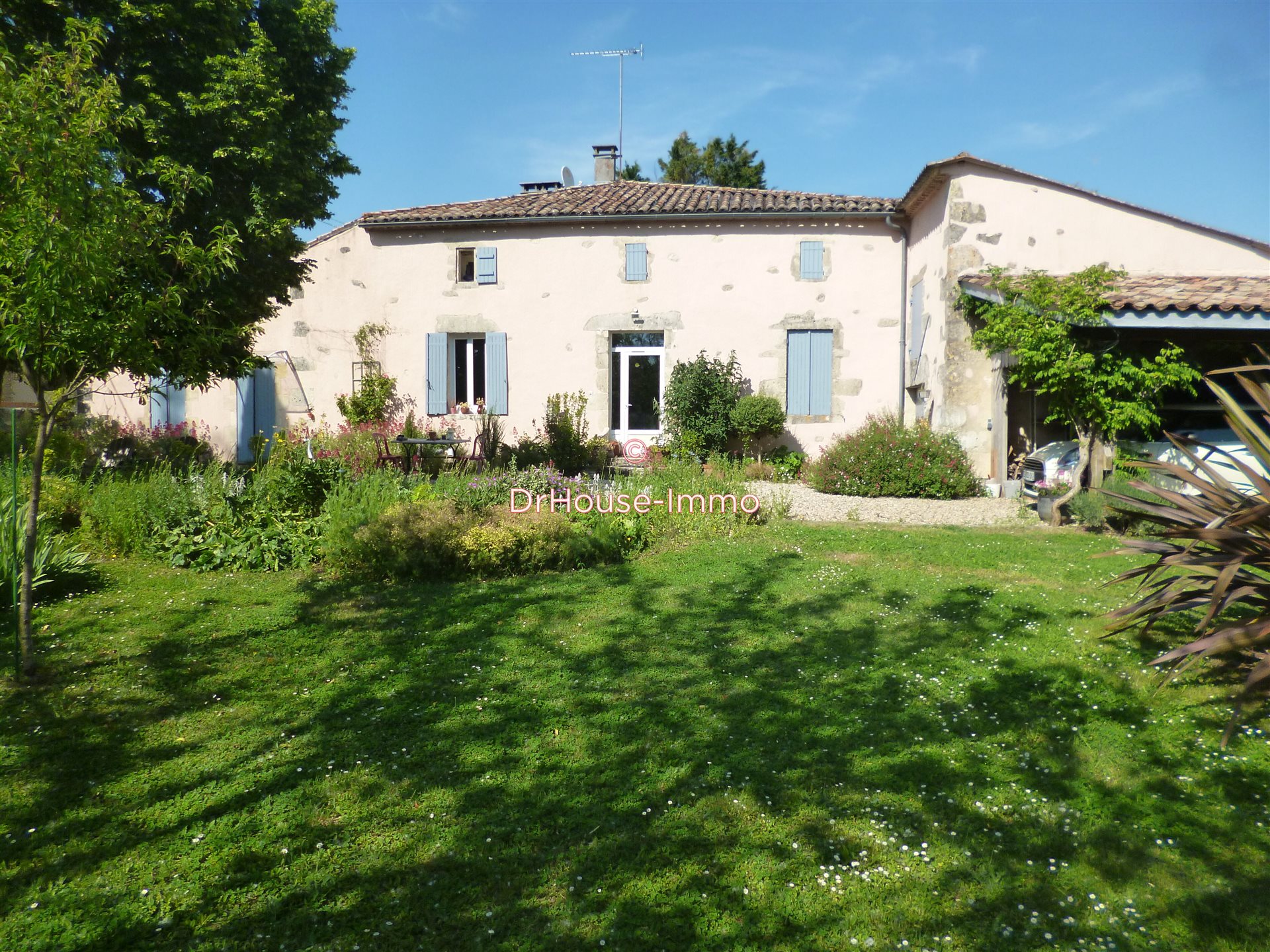 Maison à vendre, 227m², Béguey