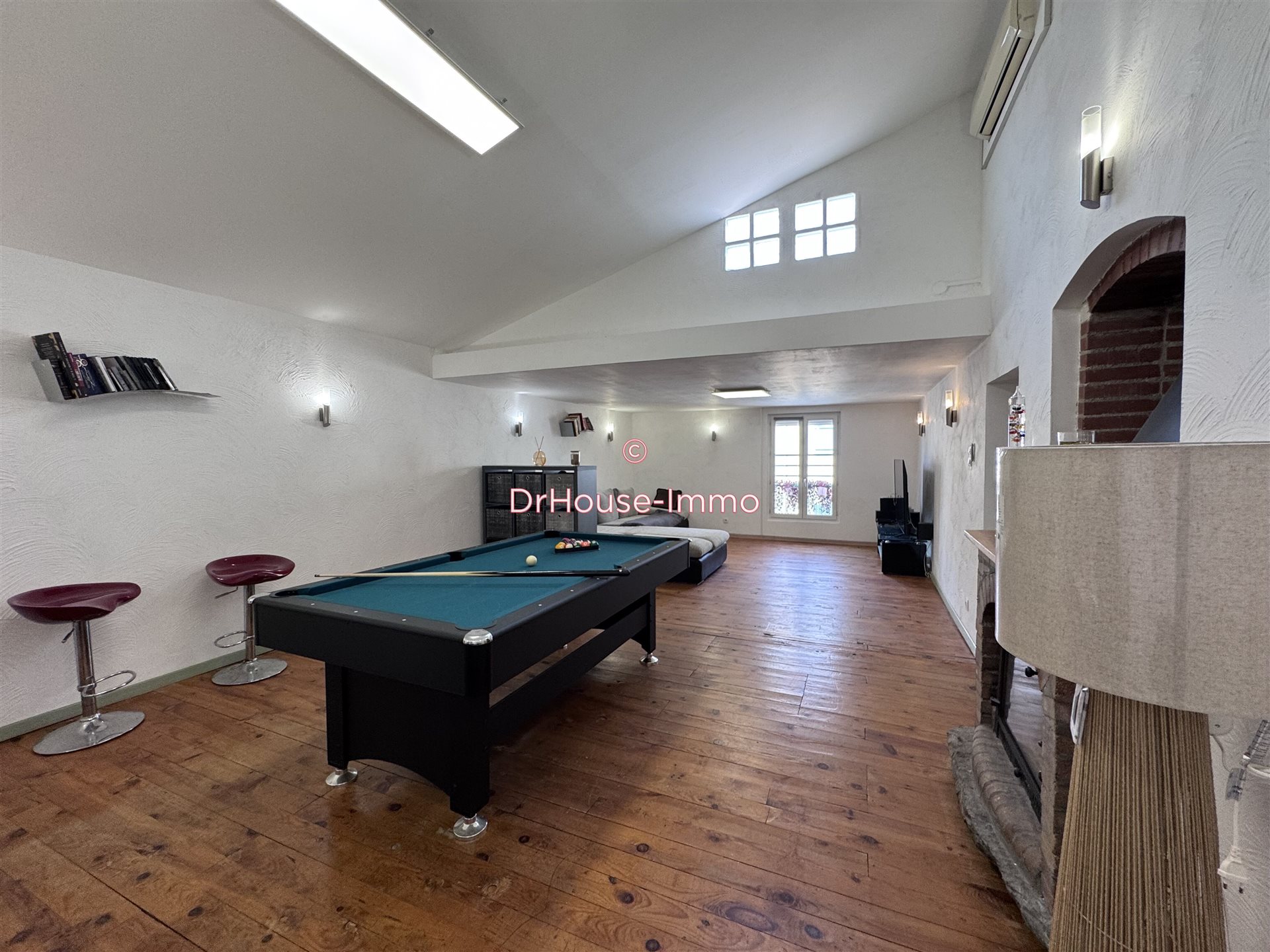 Maison à vendre, 172m², Saint-Estève