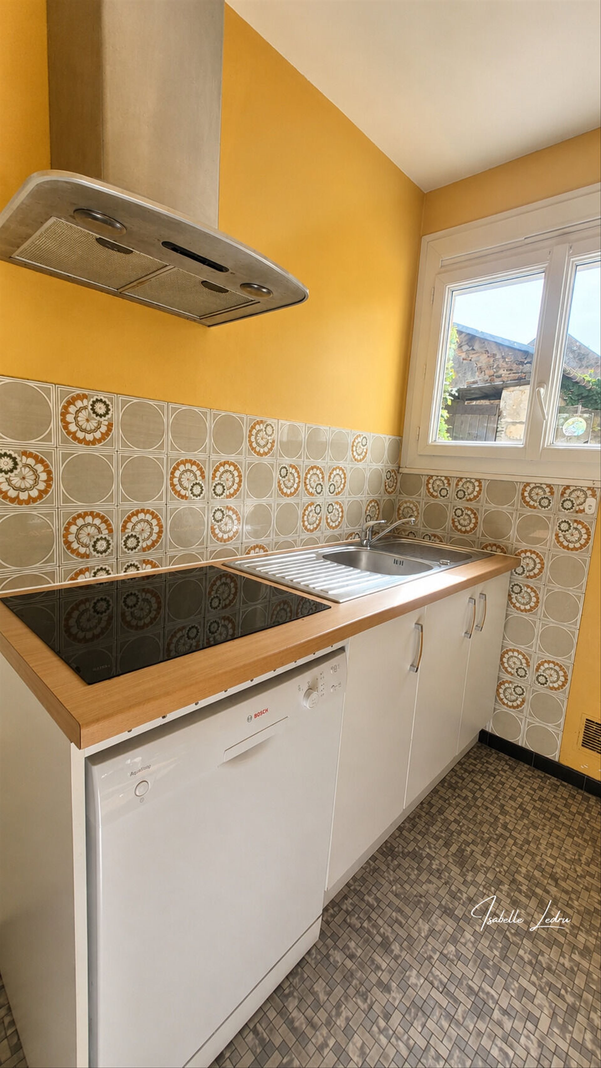 Maison à vendre, 92m², Saint-Julien-de-Vouvantes