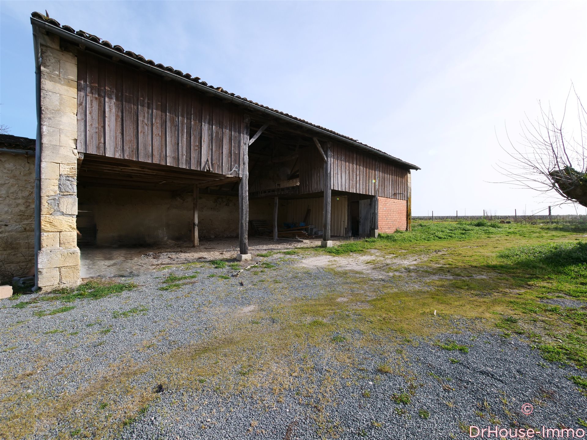Maison à vendre, 323m², Saint-Estèphe