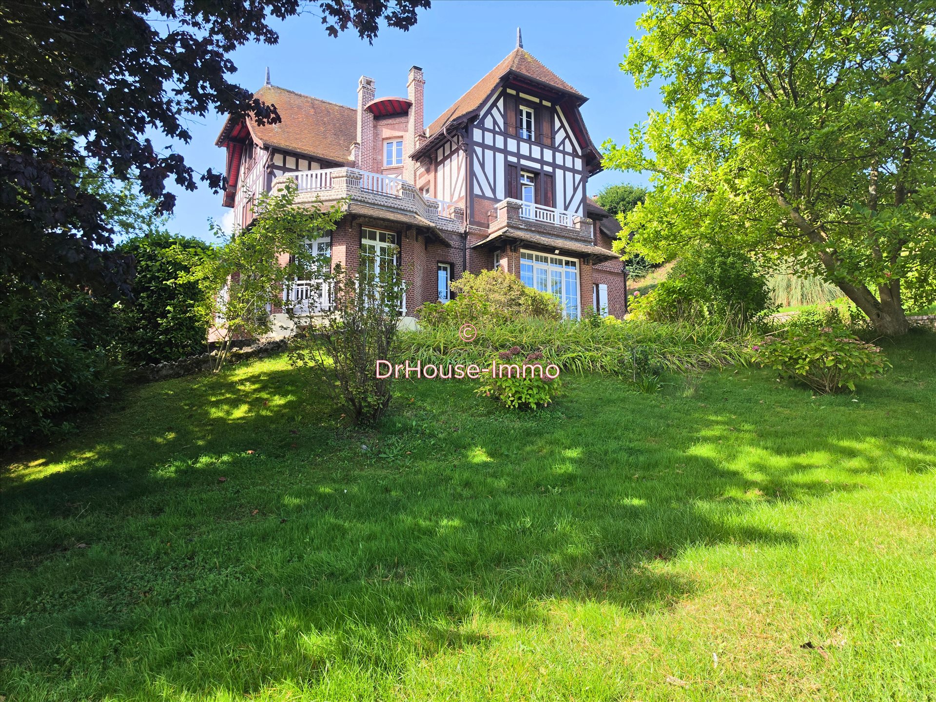 Maison à vendre, 304m², Rouxmesnil-Bouteilles