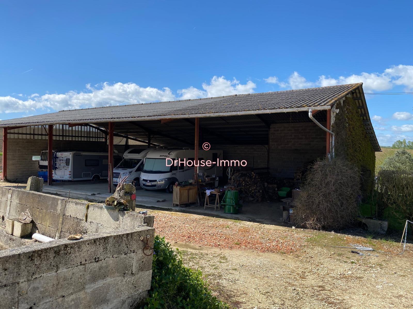 Maison à vendre, 300m², Saint-Vivien-de-Monségur