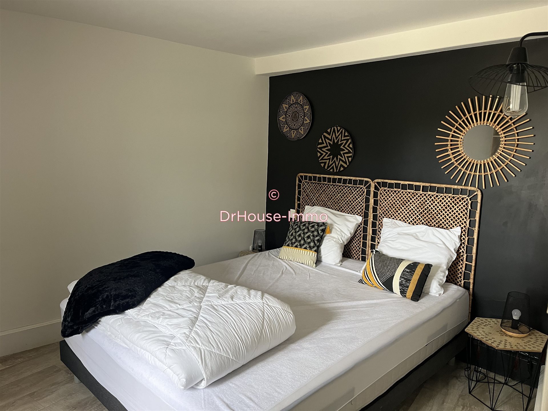 Maison à vendre, 280m², Oyré