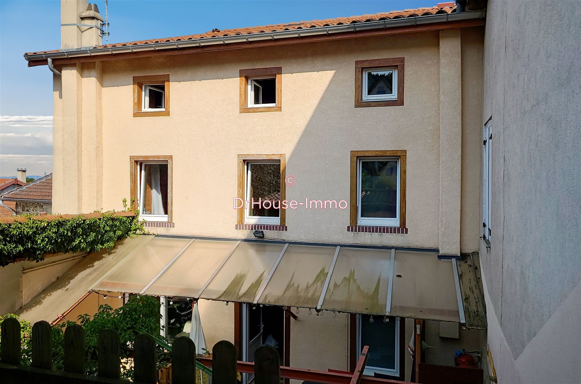 Maison à vendre, 211m², Saint-Georges-en-Couzan