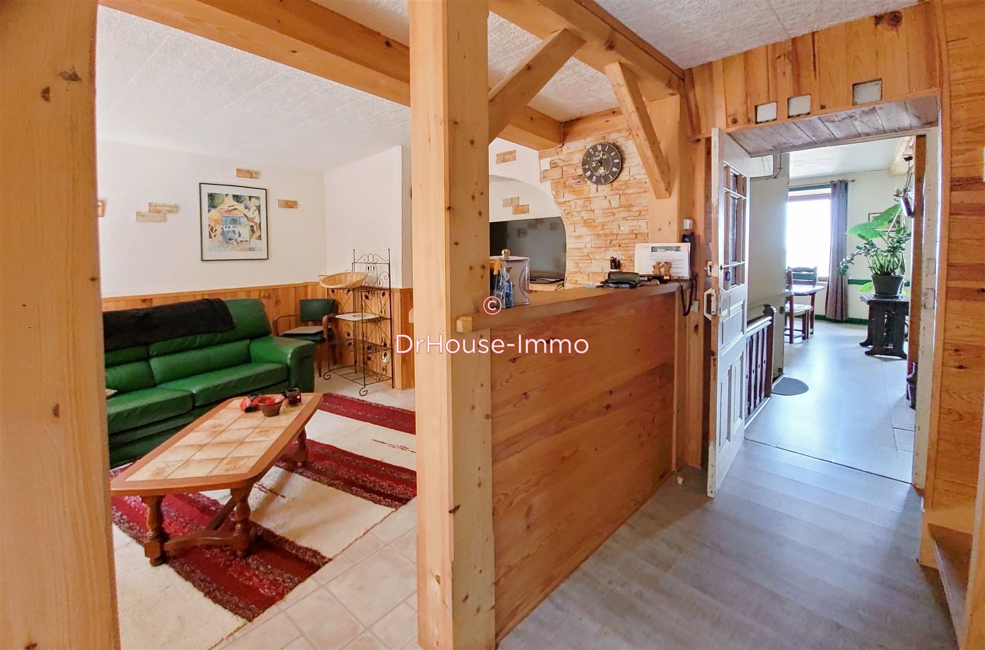 Maison à vendre, 211m², Saint-Georges-en-Couzan