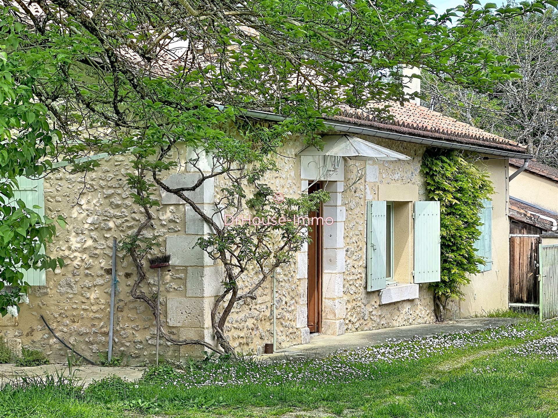 Maison à vendre, 142m², Saint-Aquilin