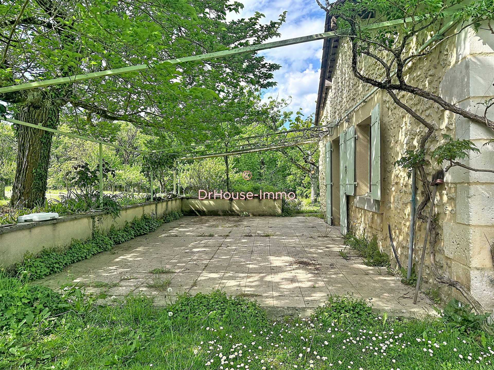 Maison à vendre, 142m², Saint-Aquilin