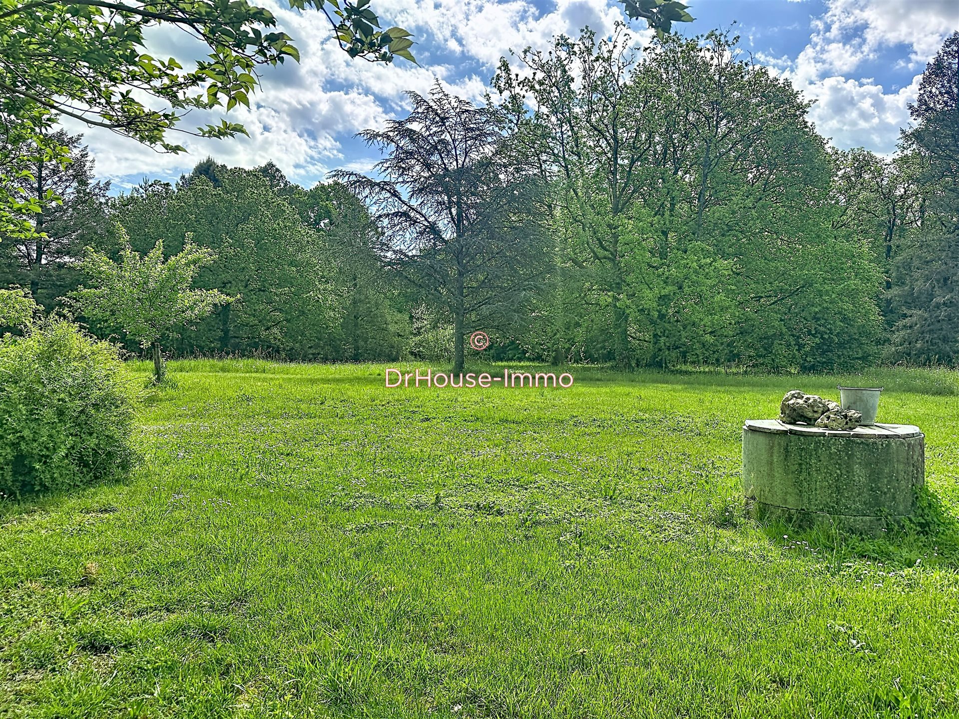 Maison à vendre, 142m², Saint-Aquilin