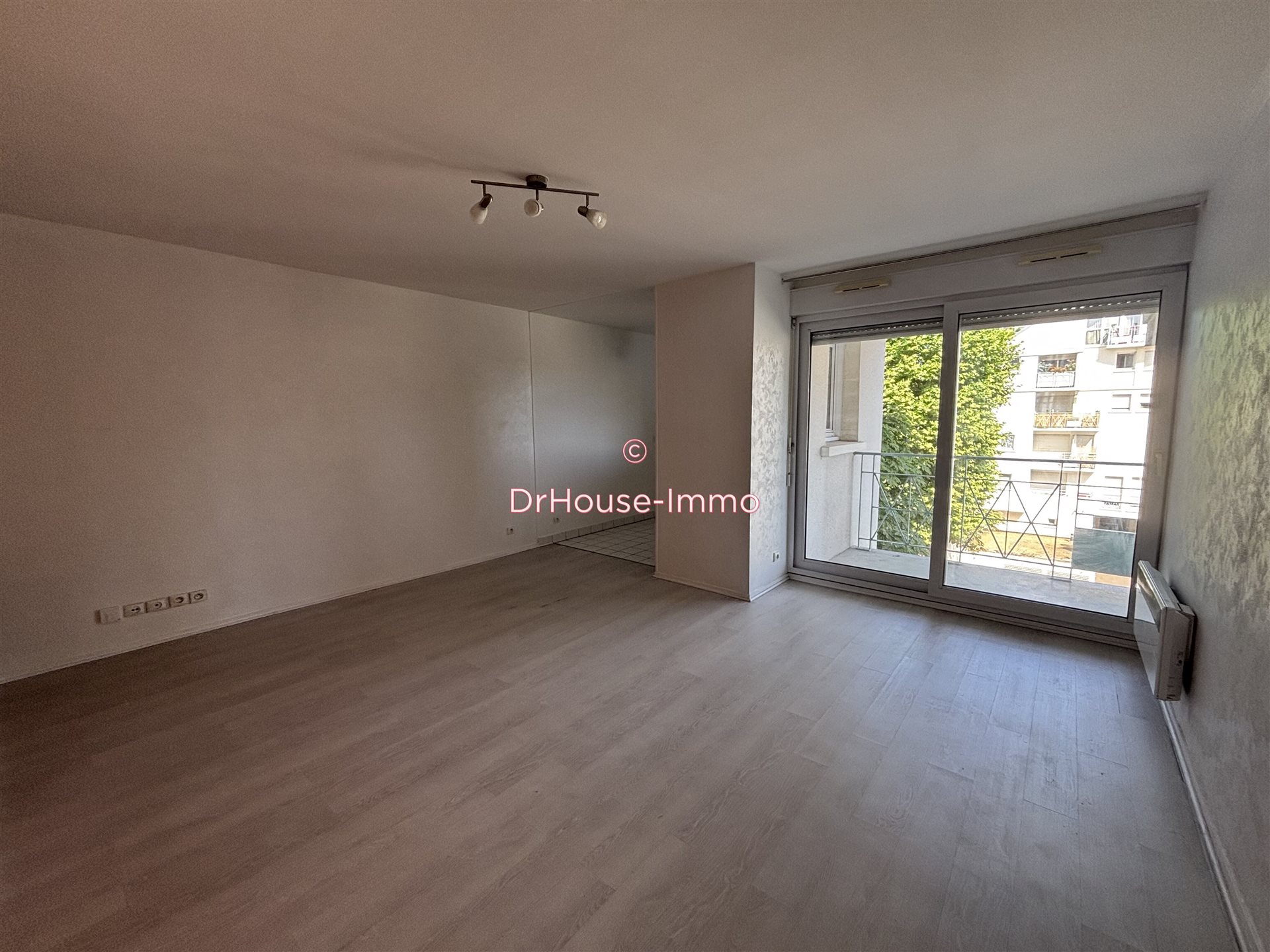 Appartement à vendre, 35m², Mantes-la-Jolie