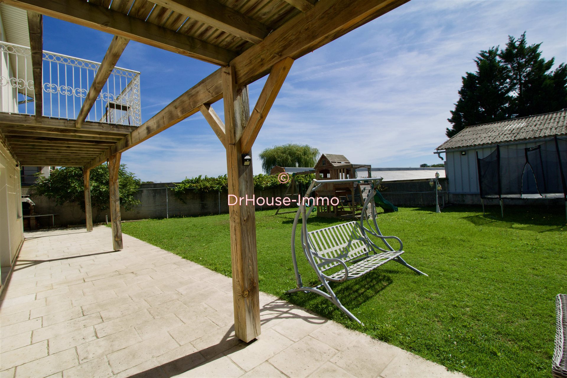 Maison à vendre, 221m², Rancé
