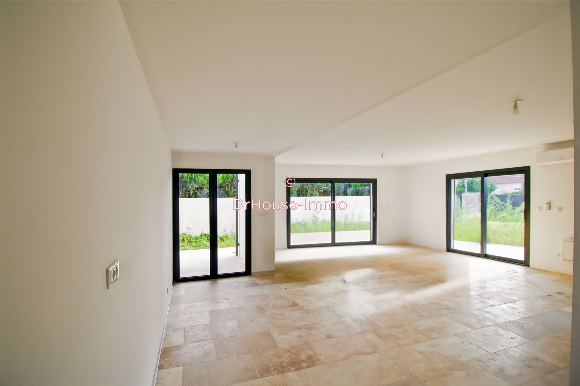 Maison à vendre, 125m², Ambérieux-en-Dombes