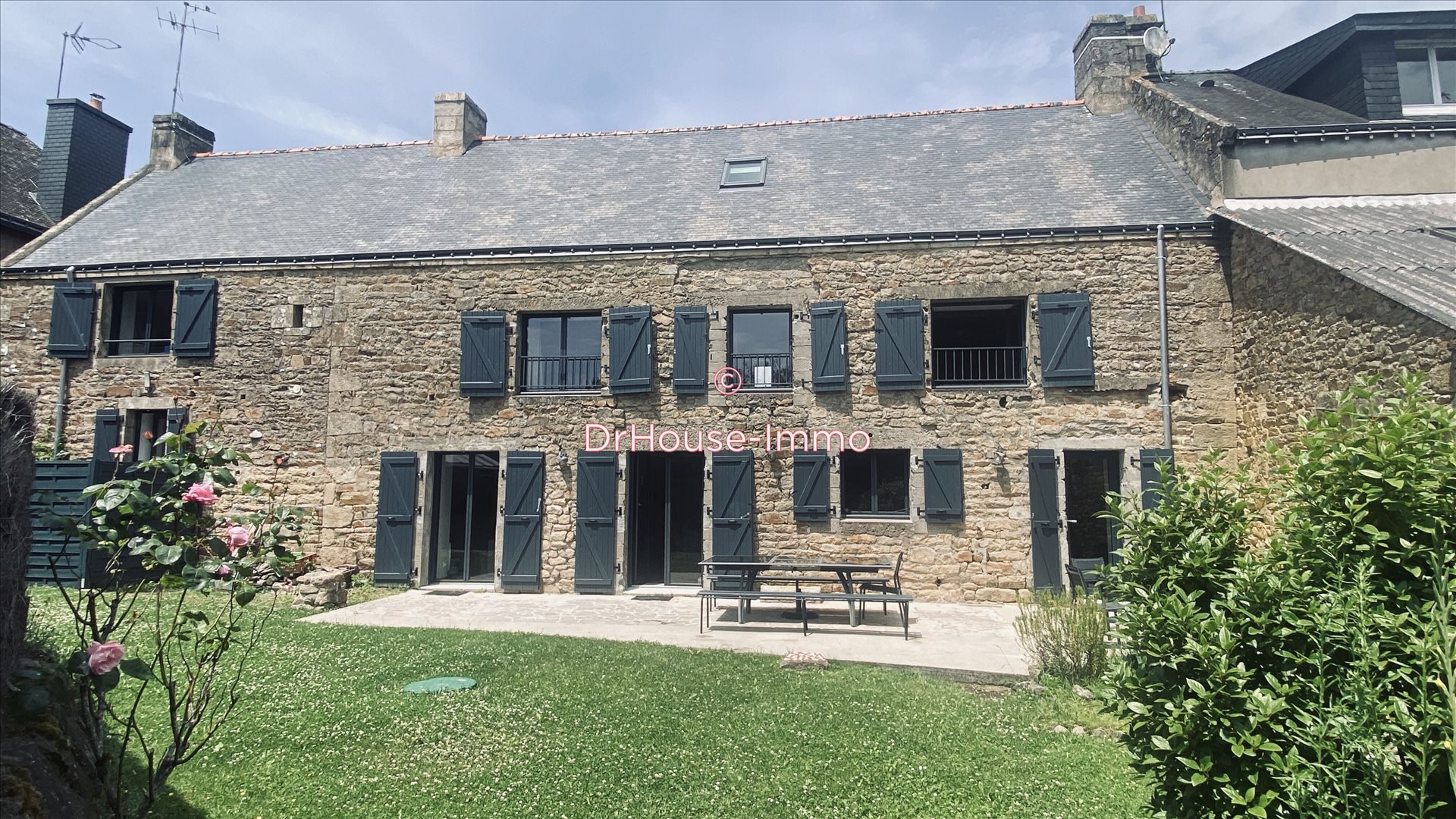 Maison à vendre, 180m², Ploemel