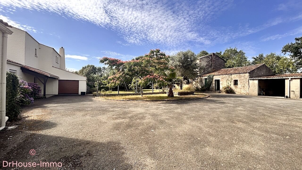 Maison à vendre, 276m², Mareuil-sur-Lay-Dissais