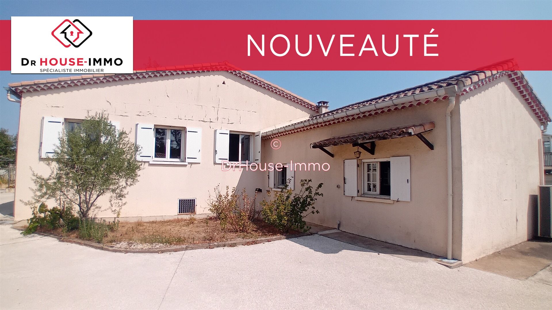 Maison à vendre, 129m², Saint-Julien-les-Rosiers