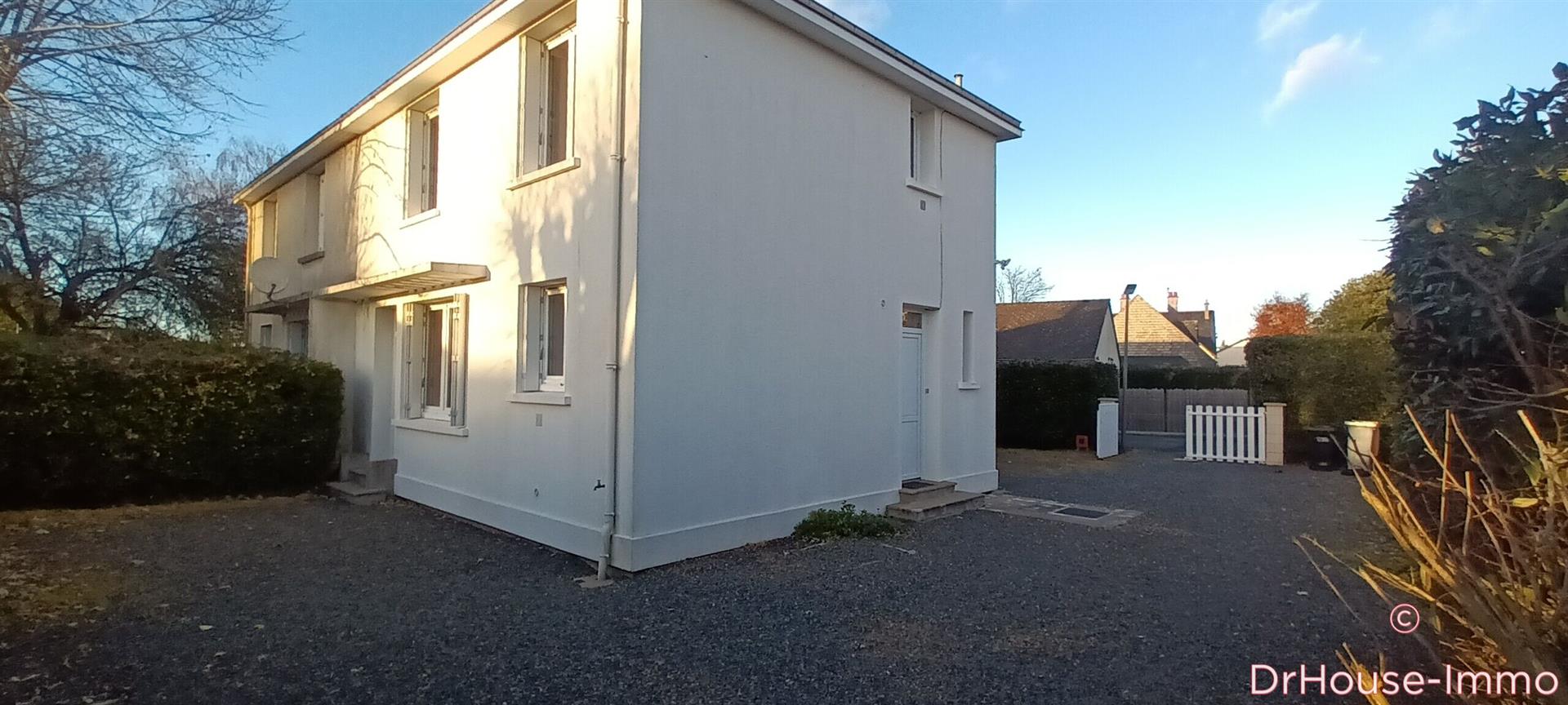 Maison à vendre, 68m², Noyant
