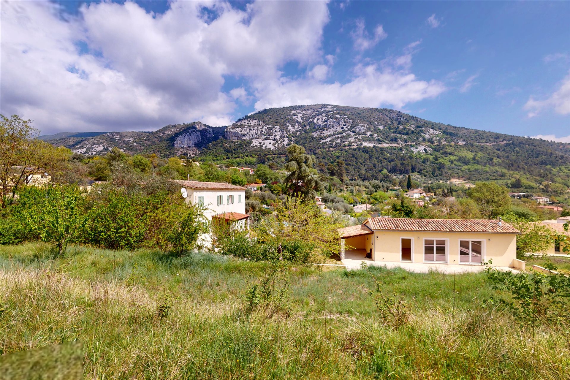 Maison à vendre, 290m², Tourrette-Levens