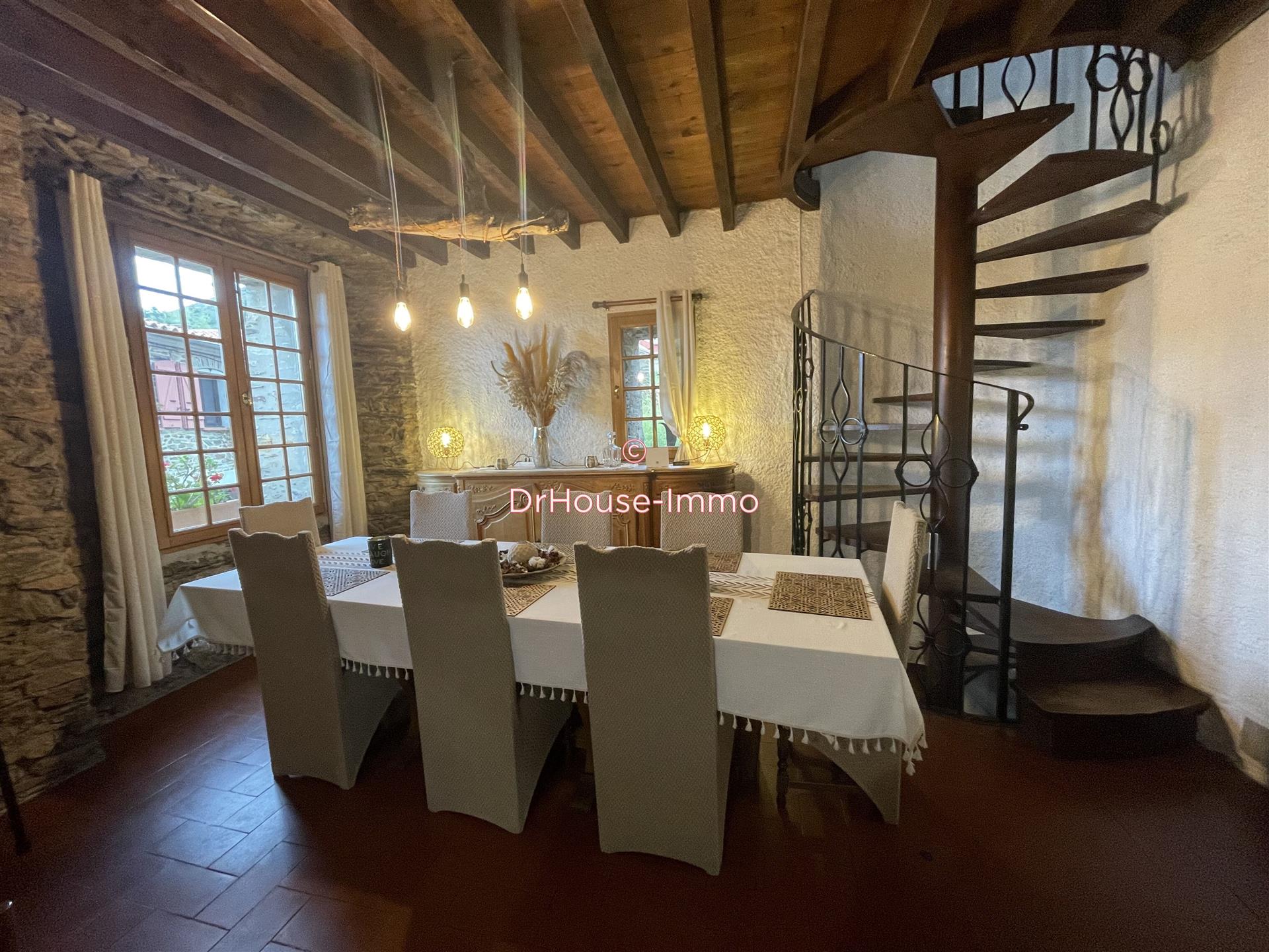 Maison à vendre, 136m², Camélas