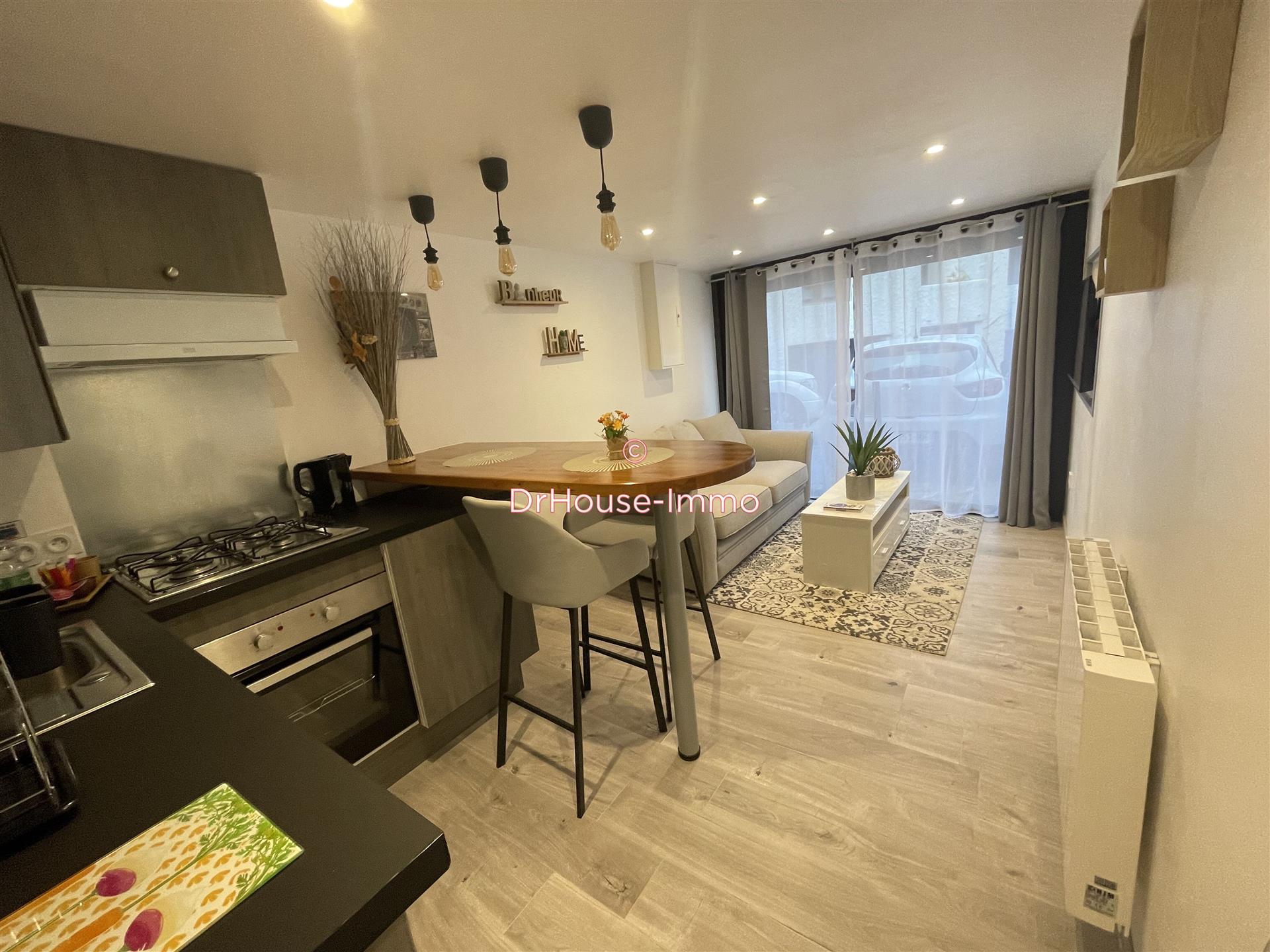 Maison à vendre, 136m², Camélas