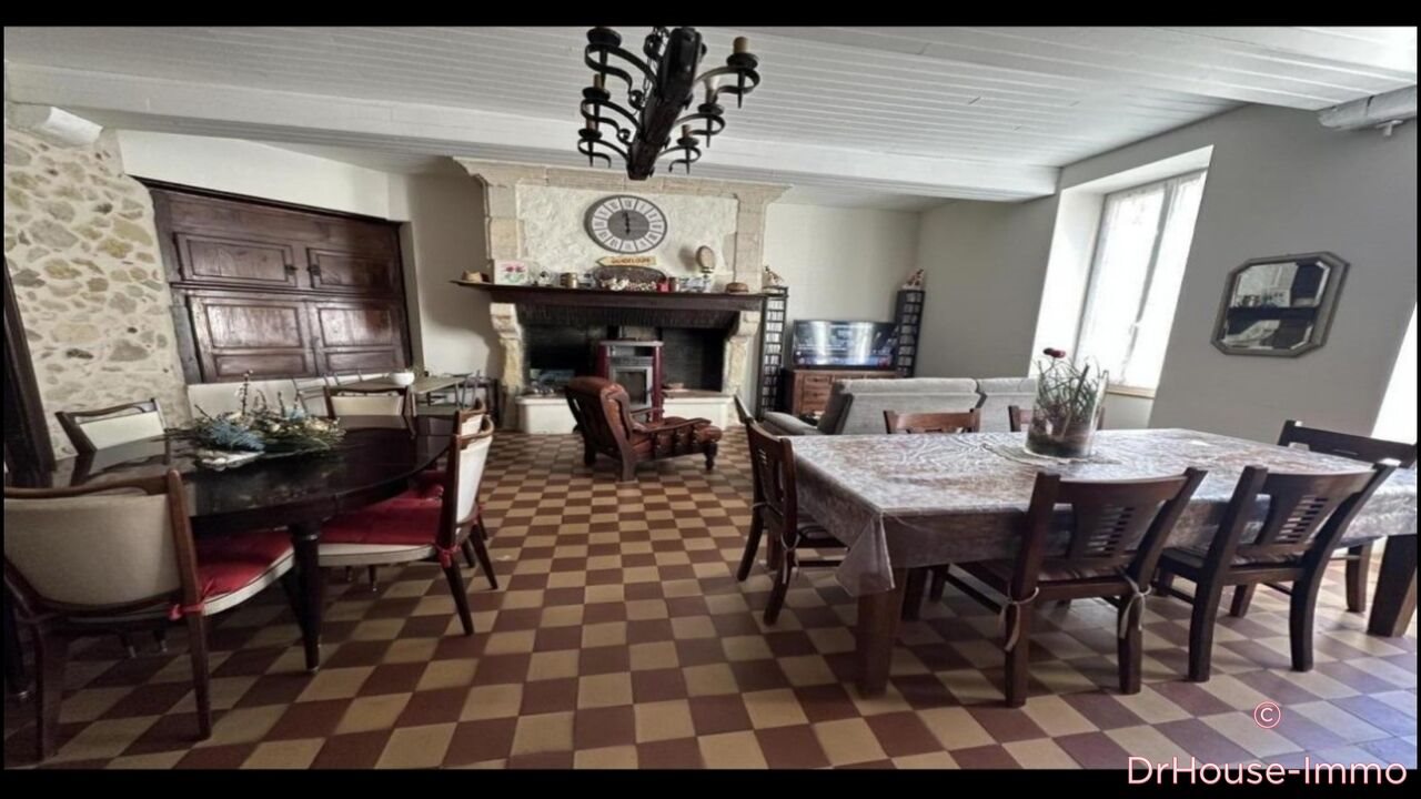 Maison à vendre, 365m², Poyanne